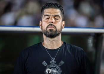 Pressão no Dérbi: António reencontra o Palmeiras com risco de demissão no Corinthians