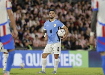 Uruguai confirma lesão, mas descarta corte de Arrascaeta