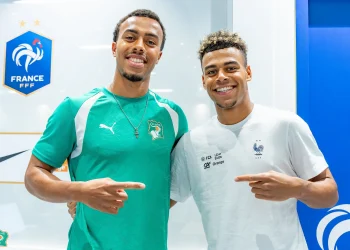 Em duelo de irmãos, Guéla Doué marca e Costa do Marfim bate França